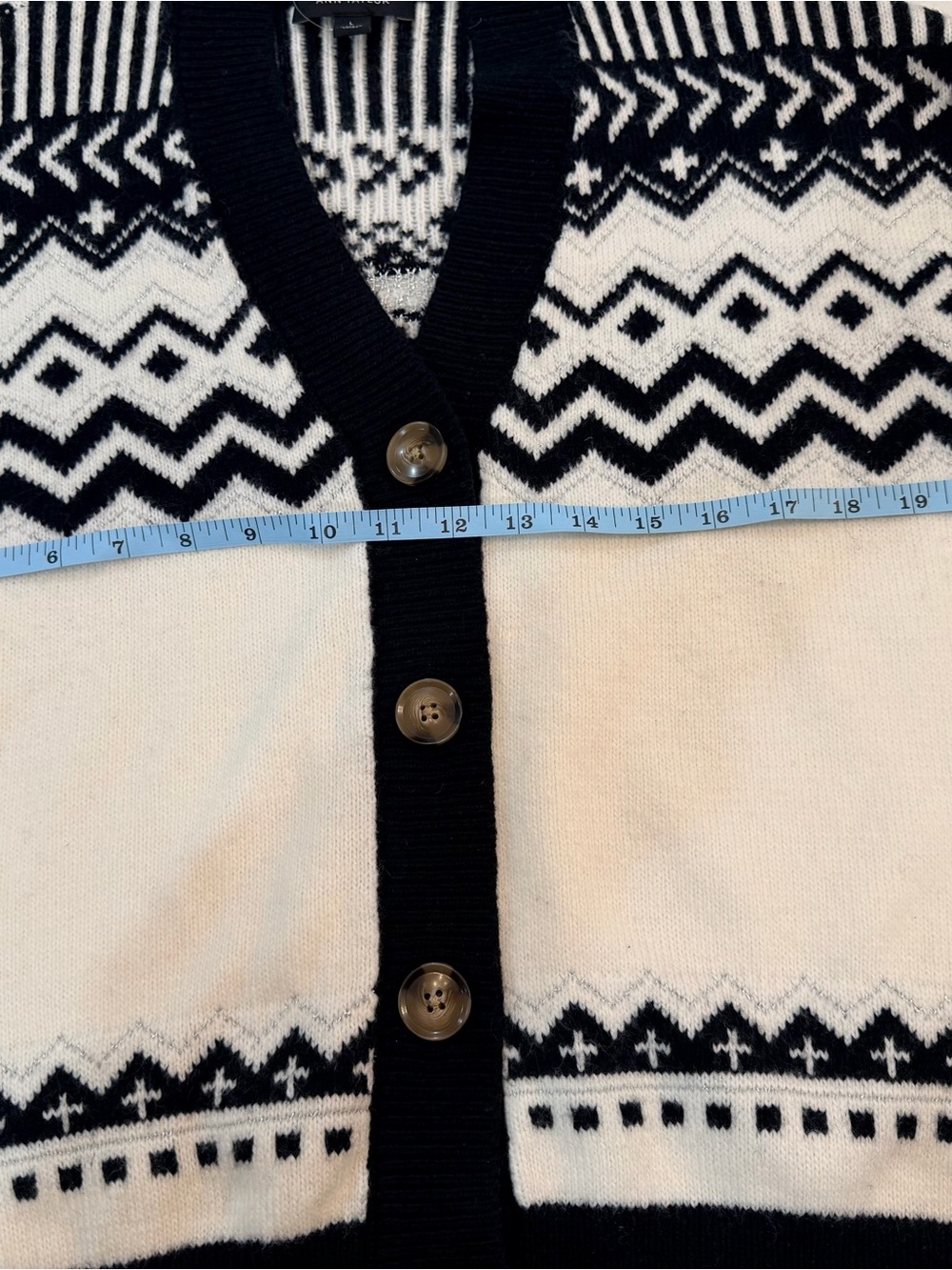 Ann Taylor Black & White Women’s Fair Isle Button-Front Sweater (Size L) - Picture 7 of 9